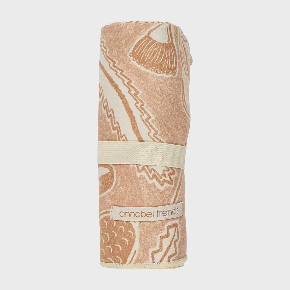 Trailing Natives Sand Free Towel