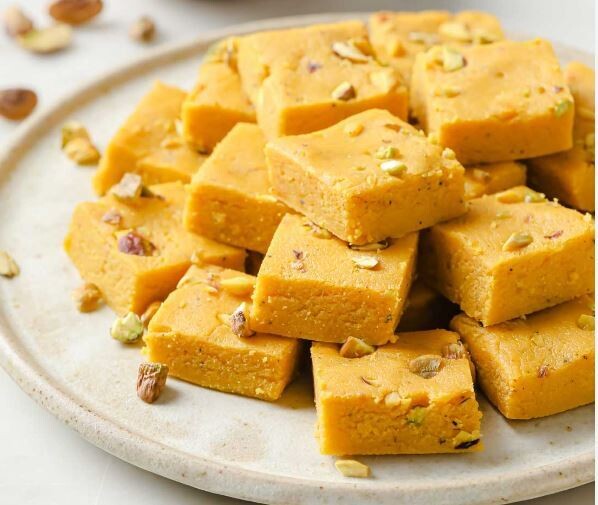Mango Burfi - Catering Tray ( 80 pcs full tray 40 pcs half tray )