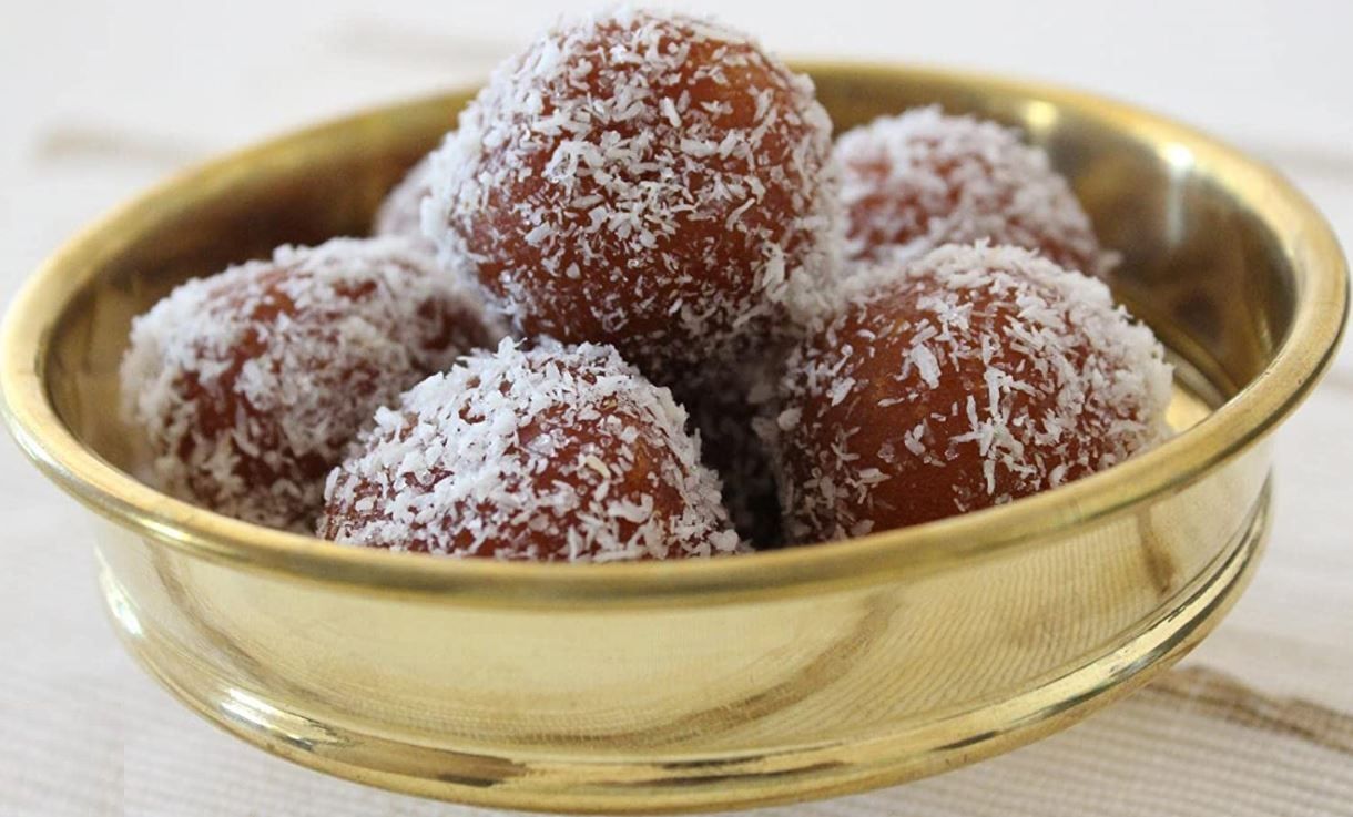 Dry Gulab Jamun