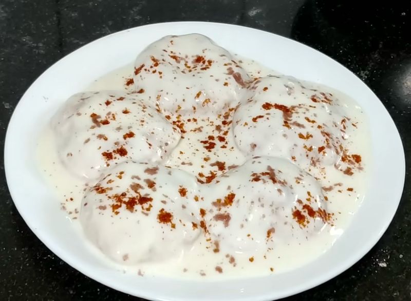Dahi Vada- Catering Tray ( 50 people full tray, 25 people half ) South Indian