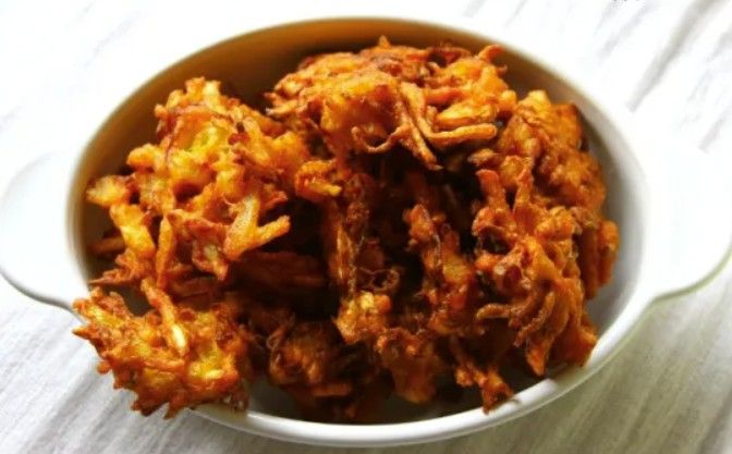 Cabbage and Onion Pakora Cabbage and Onion Pakora