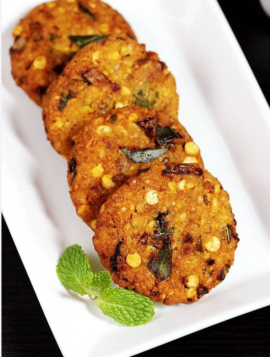 Combo - Masala Paruppu Vada and Masala Tea