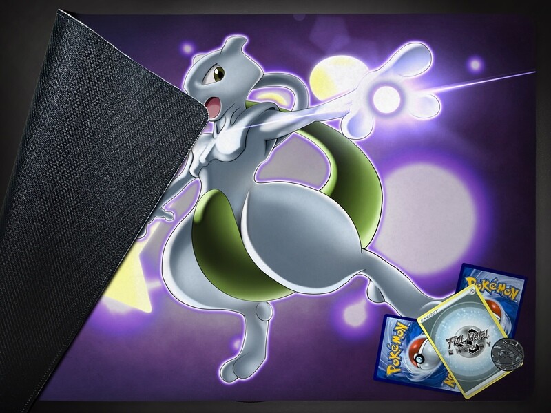 Gold Star Mewtwo Play/Desk Mat (Stitched)