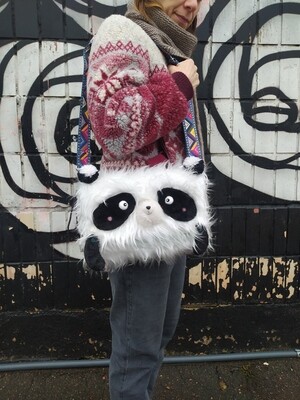 Shoulder bag &quot;Panda&quot;