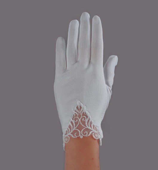 White Satin Glove With Lace