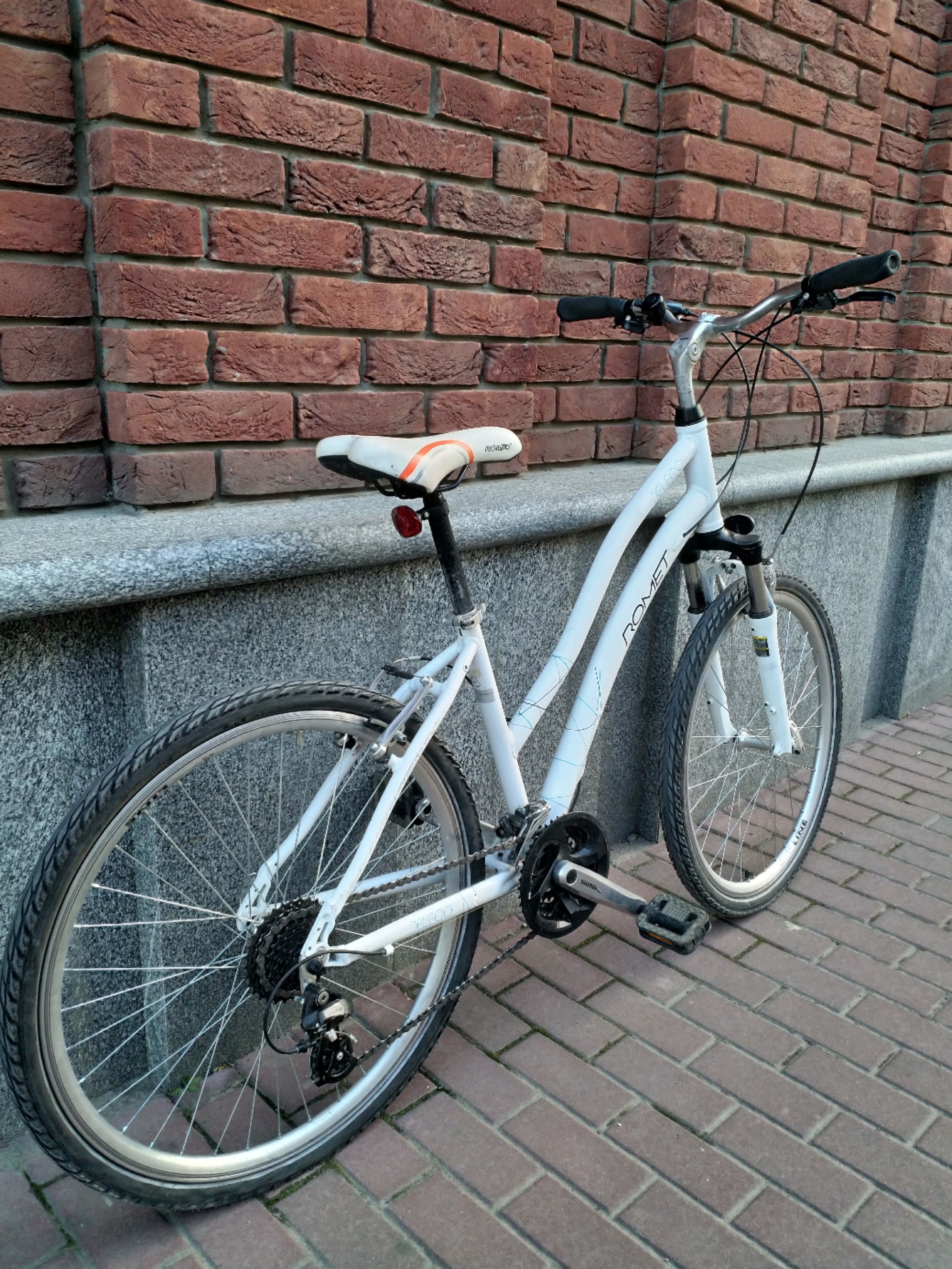 Romet Beleco - M