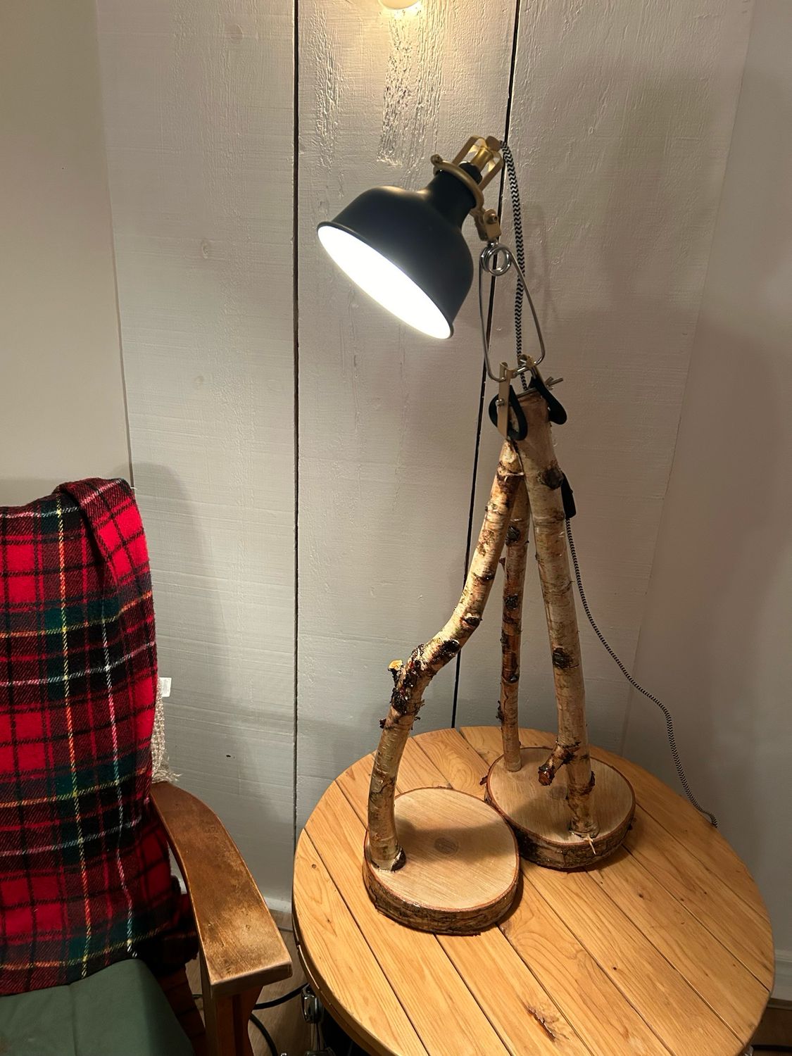 LEGENDARY WOOD LIGHT