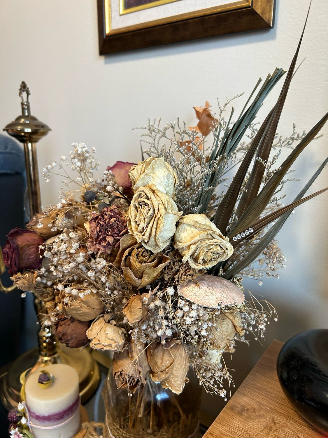10 $ — Une offrande de fleurs pour ce don généreux