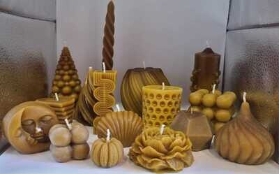 Candele alla cera d&#39;api