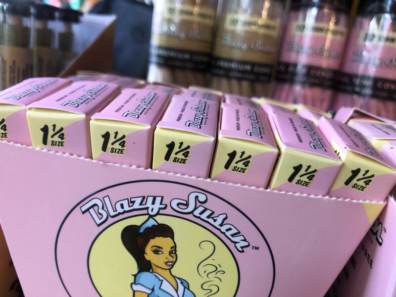 Blazy Susan Shortys Cone Packs