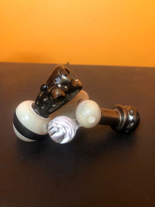 Pitted Black And White Borosilicate Glass Hand Pipe