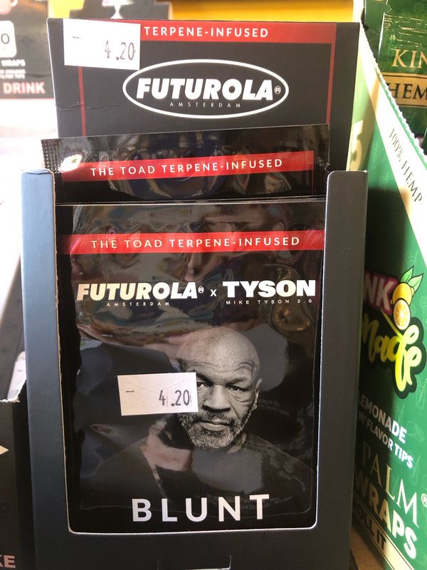 Futurola X Mike Tyson Blunt Wraps