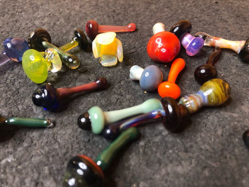 One RANDOM Terp Pearl