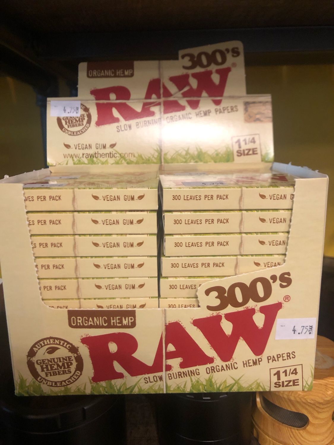 Raw 300s 1 1/4 Packs