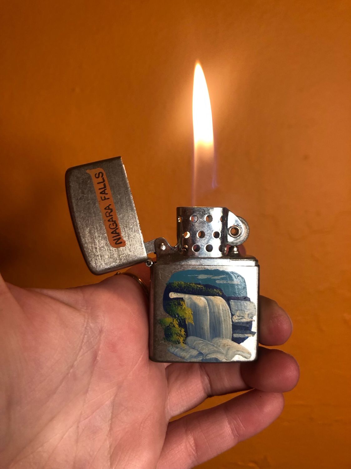 Handpainted Niagara Aro Flip Top Lighter