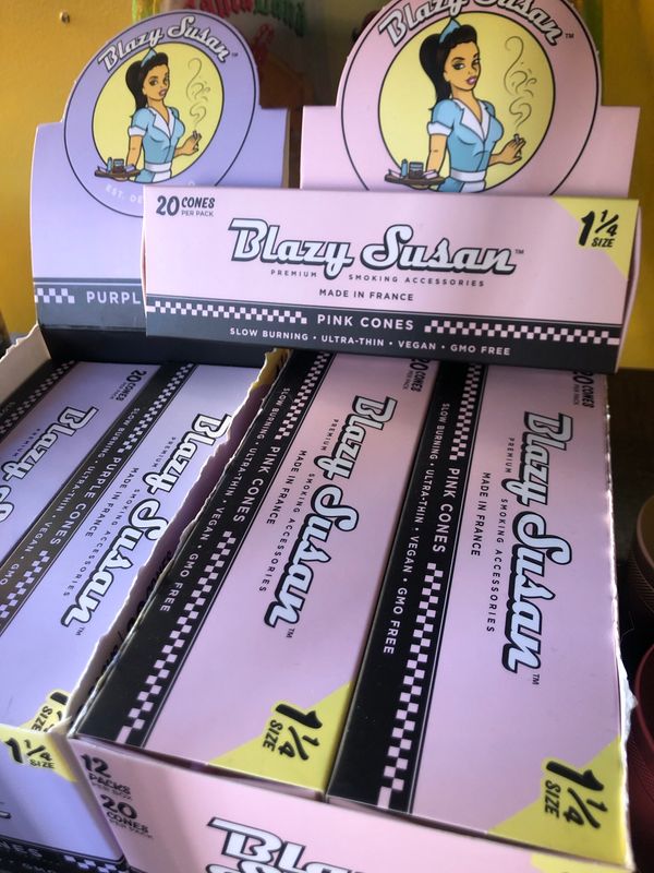 Blazy Susan 1 1/4 Cones 20 Pack