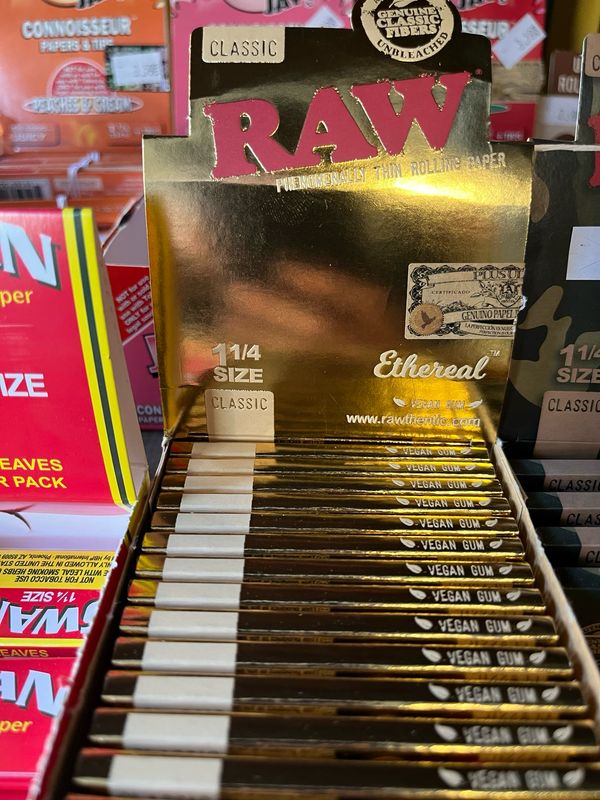 RAW 1 1/4 Ethereal Rolling Papers