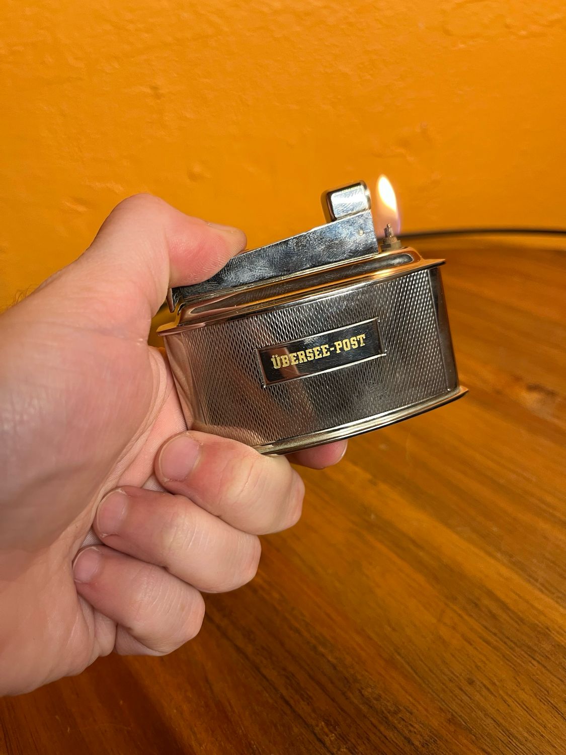 Übersee-Post KW Capri Karl Wieden German Table Lighter