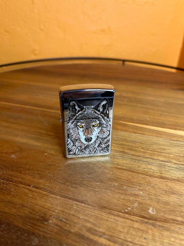 1999 Grey Wolf Sealed Unstruck Zippo Lighter