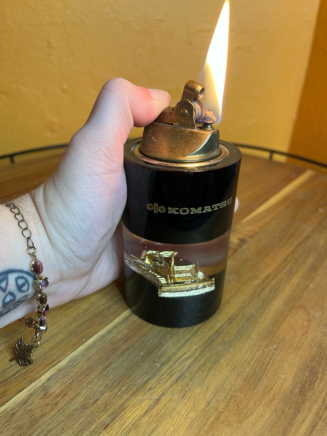 Komatsu Lucite Acetate Table Lighter