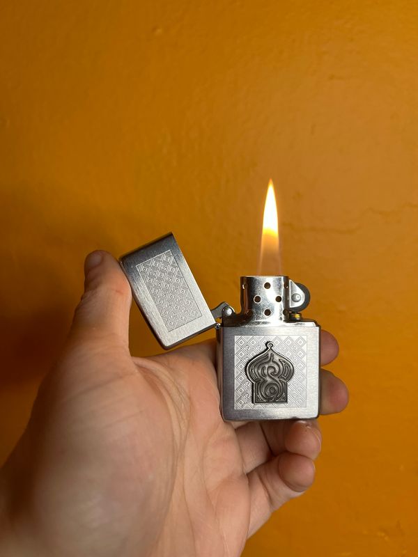 2001 Camel Pleasure Of The Casbah Zippo Lighter