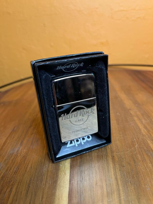 2012 Hard Rock Cafe Honolulu Sealed Unstruck Zippo Lighter