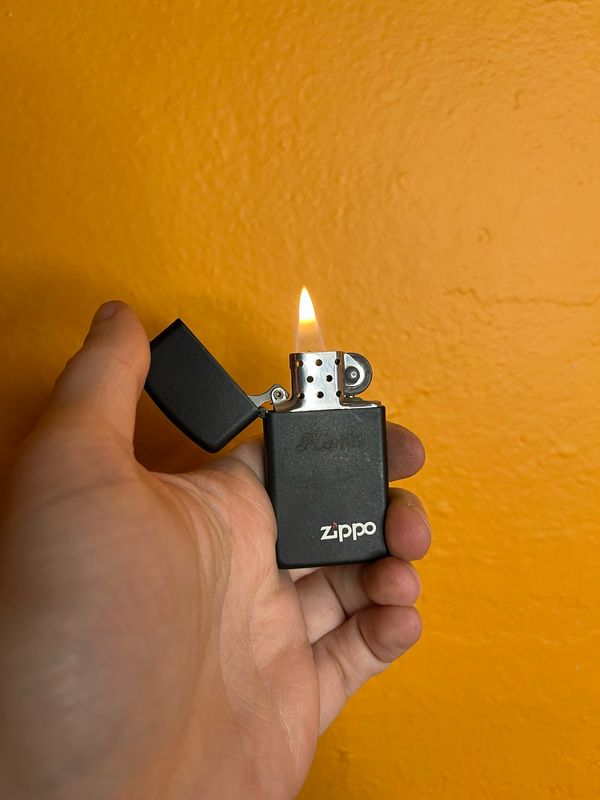 1986 Home Customized ‘Karla’ Matte Black Zippo Slim Lighter