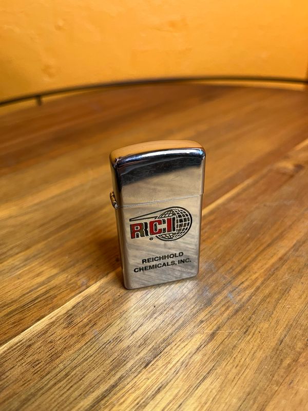 1976 Reichhold Chemicals Inc RCI Mirrored Zippo Slim Lighter