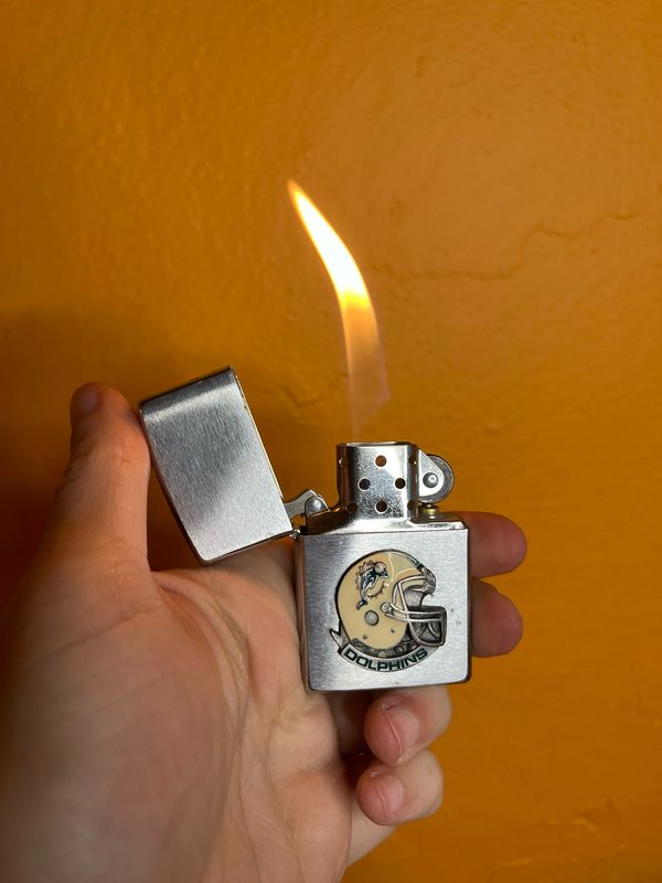 1998 Miami Dolphins NFL Zippo Lighter