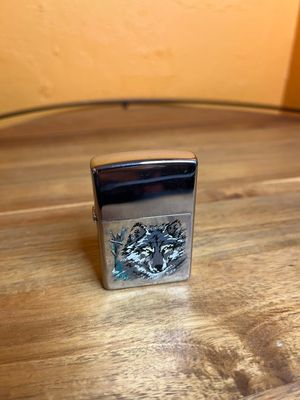 1999 Grey Wolf Mirrored Zippo Lighter