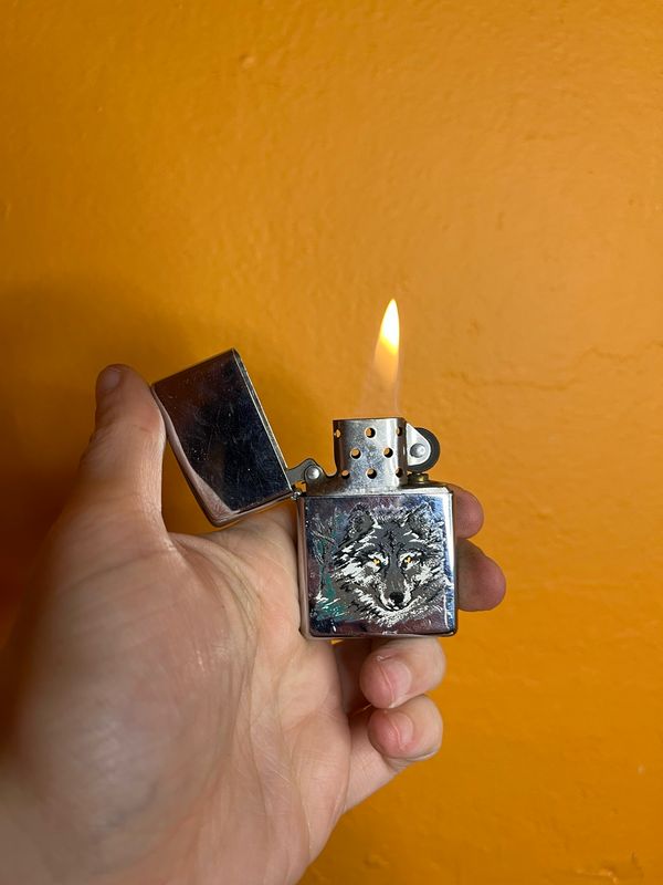 1999 Grey Wolf Mirrored Zippo Lighter