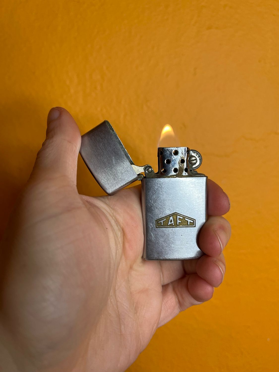 Taft Penguin Brand Flip Top Lighter