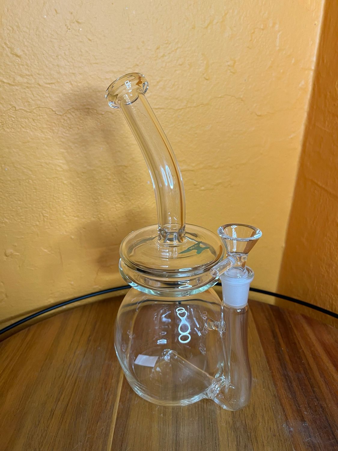 Solid Brand Lid Illusion Beaker