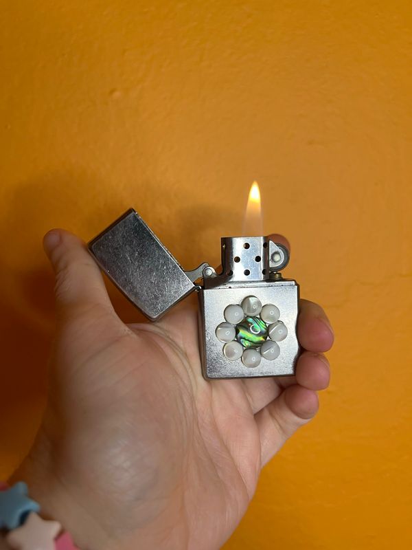 Rownin Collab — 2018 Abalone &amp; Cat’s Eye Shell Zippo Lighter