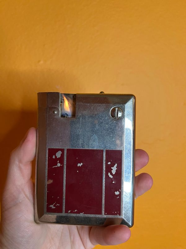 Red Touch A Puff Magic Cigarette Case Lighter