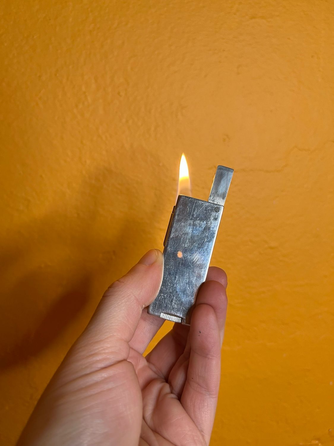 The General Hollywood Side Strike Lighter