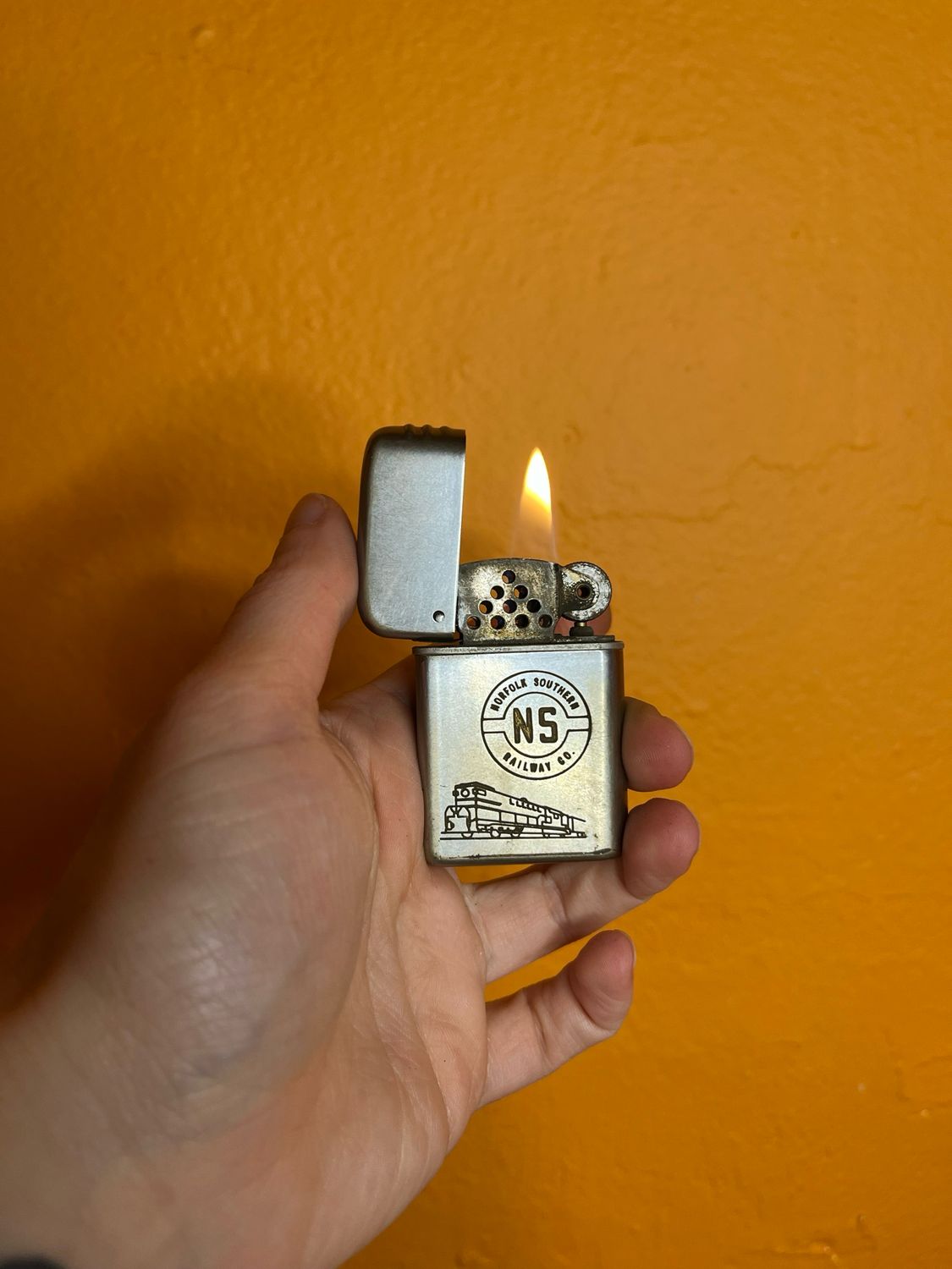 Norfolk Southern Railway Co Flip Top Lighter