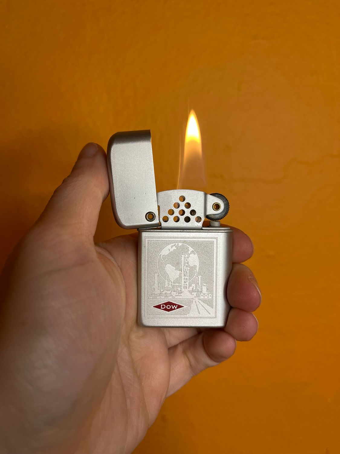 Dow Storm Master Flip Top Lighter