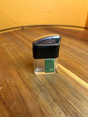 S&amp;H Green Stamps Shaker Ritepoint Clear Tank Lighter