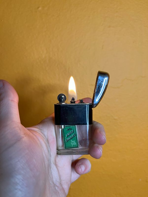 S&amp;H Green Stamps Shaker Ritepoint Clear Tank Lighter