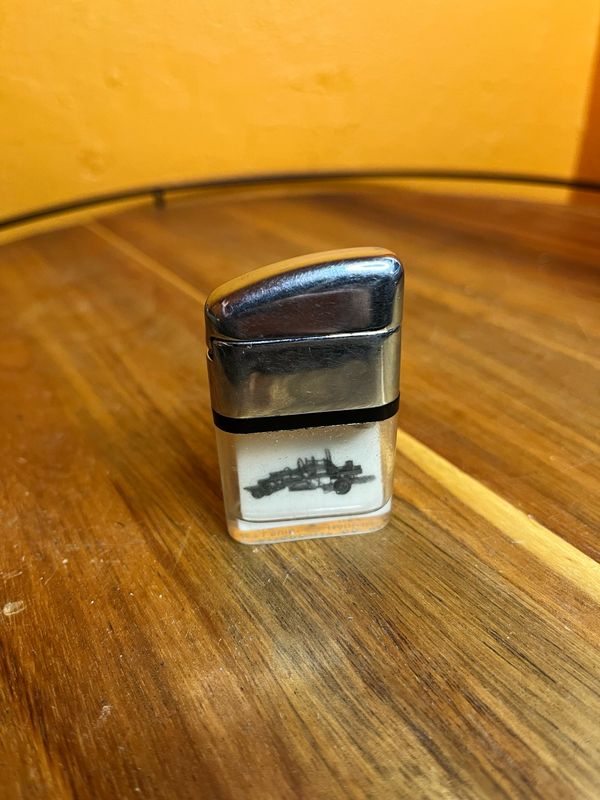 York Modern Co Unadilla NY Ritepoint Shaker Clear Tank Lighter