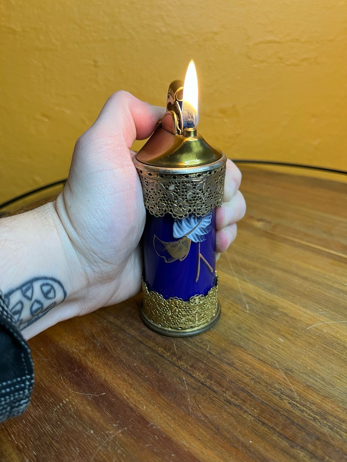 Blue &amp; Gold Filigree Table Lighter