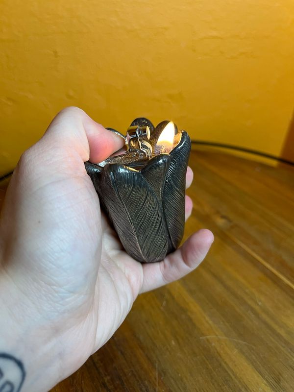 Colibri By Kreisler West Germany Closed Flower Bud Table Lighter