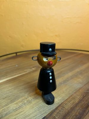 Winking Wooden Police Officer Table Lighter