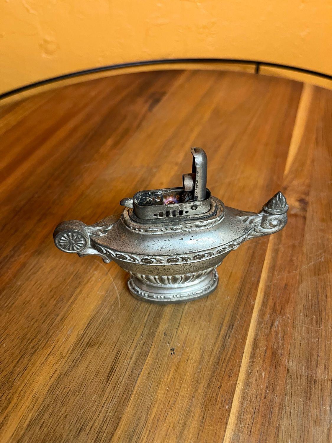 Aladdin’s Lamp Made In Occupied Japan Table Lighter