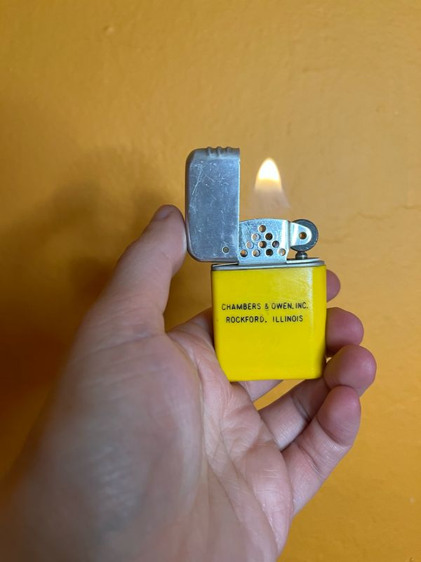Chambers &amp; Owen Inc Rockford IL Flip Top Lighter