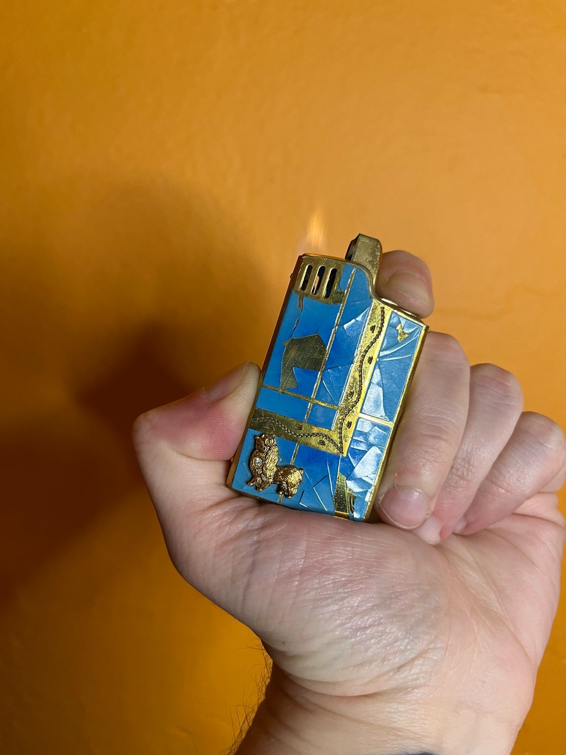 Blue Flaking Aria Spaniel Dog Musical Lighter