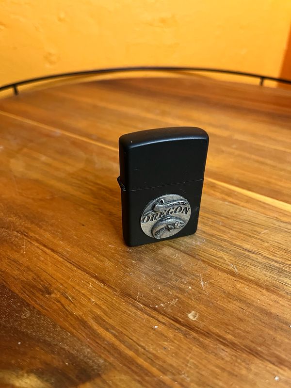 1994 Oregon Trout Fishing Souvenir Zippo Lighter