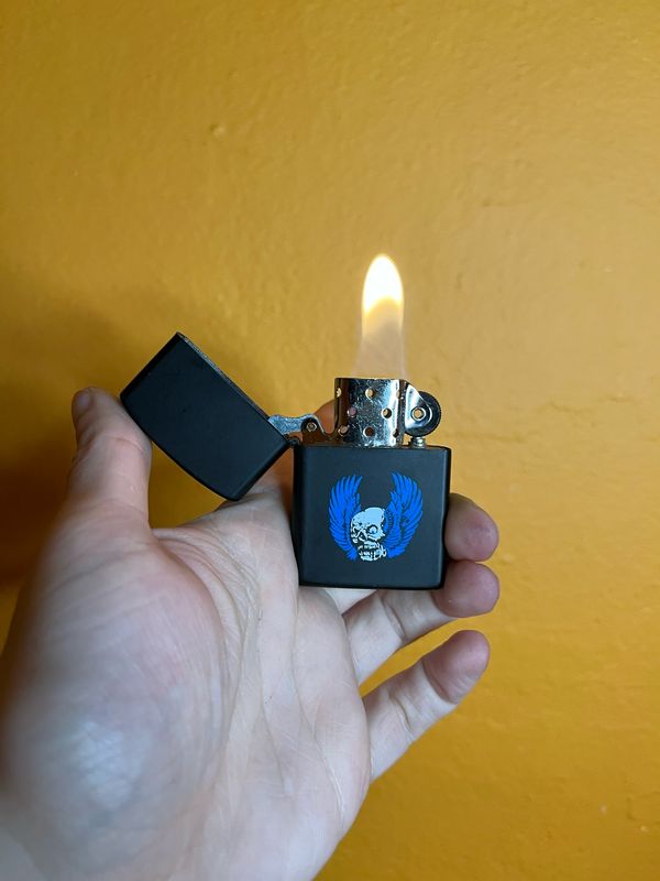 Winged Skull Flip Top Lighter