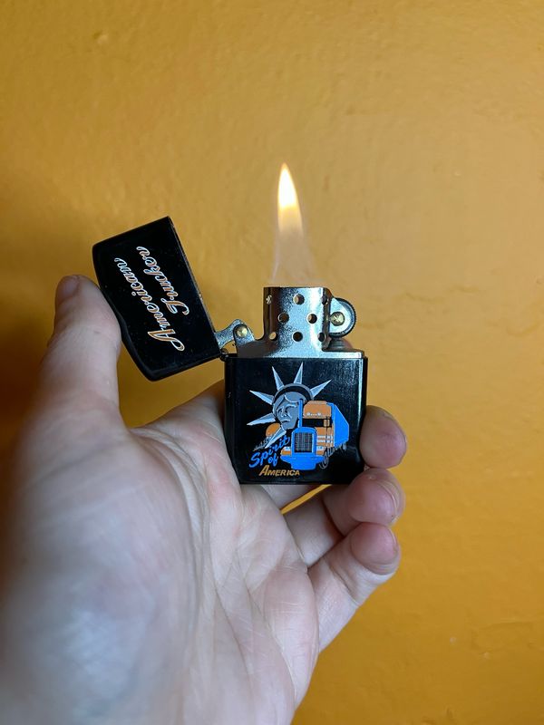 American Trucker Flip Top Lighter